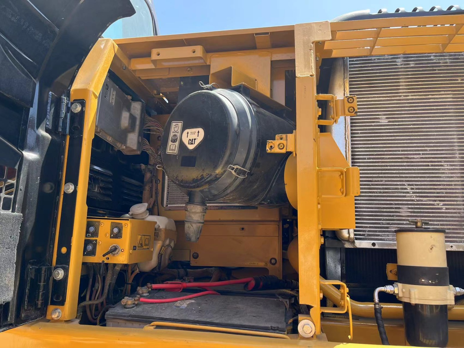 Excavadora 330D - Imagen 3